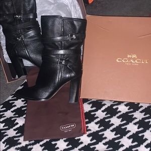Like brand new. Blk. Coach boots.
